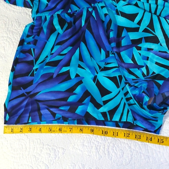 women’s swimsuit size 14 Very good condition - Picture 15 of 17